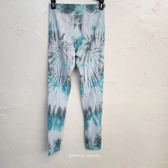 Tie-Dye Leggings - Blue and Gray - Picture 5 of 5
